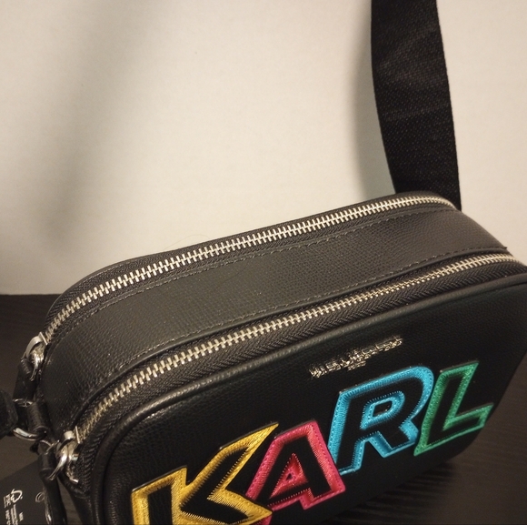 Karl‎ Lagerfeld Paris Maybelle Camera Crossbody Bag Purse Black Zip Rainbow - Picture 4 of 6